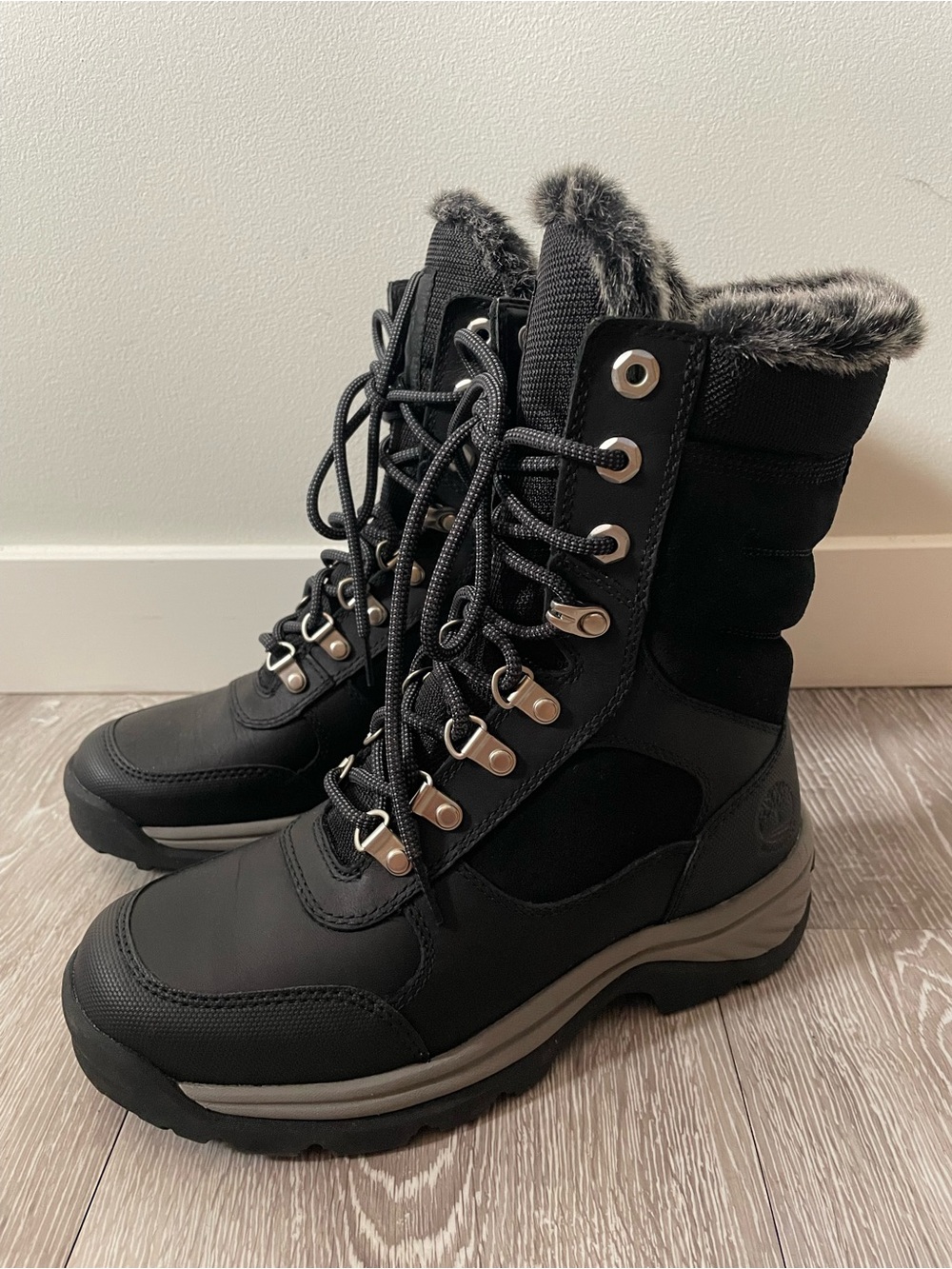 Timberland White Ledge Mid Lace Waterproof Insulated Winter Snow Boots Faux Fur
